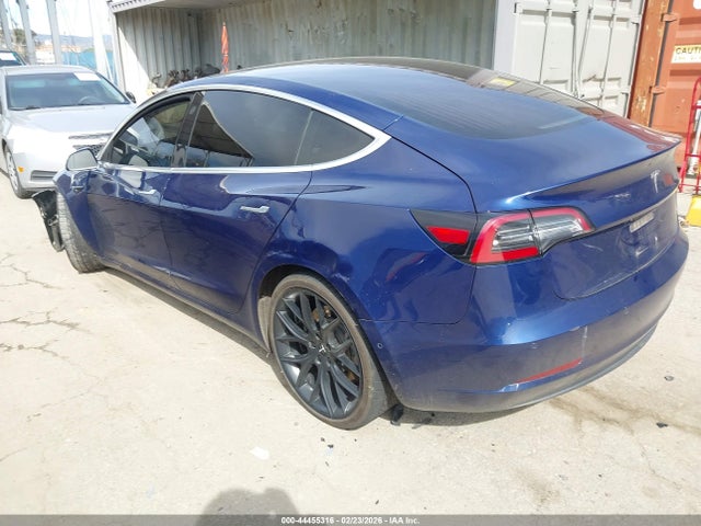 Продаж на аукціоні авто 2018 Tesla Model 3 Long Range/mid Range, vin: 5YJ3E1EA3JF044941, номер лоту: 44455316