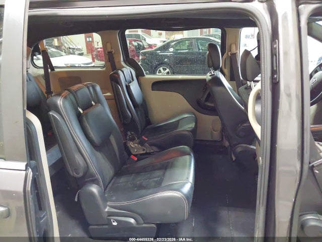 2C4RDGCGXHR624256 Dodge Grand Caravan Sxt