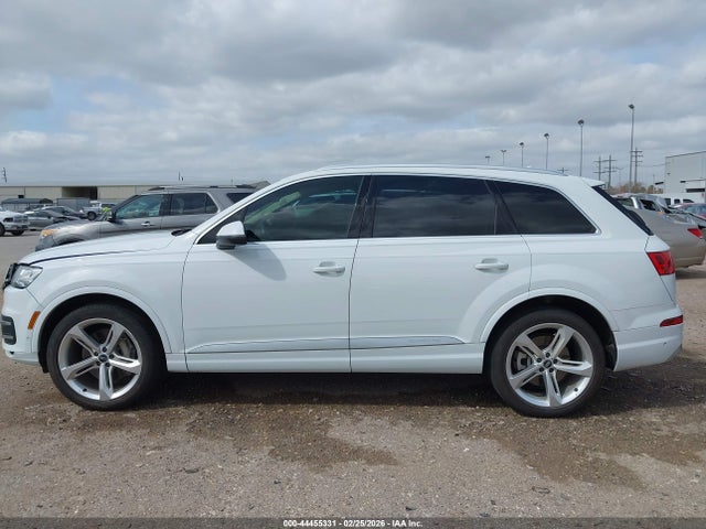 2019 Audi Q7 55 Premium მანქანა იყიდება აუქციონზე, vin: WA1VAAF70KD021725, აუქციონის ნომერი: 44455331