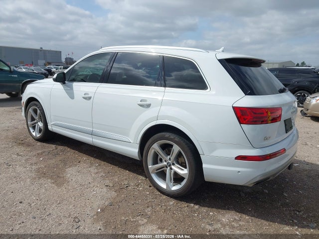 2019 AUDI Q7 WA1VAAF70KD021725 Photo 2