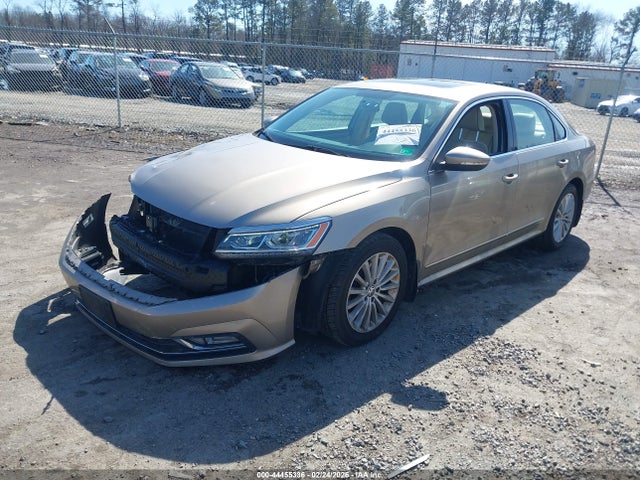 1VWBT7A34GC054053 Volkswagen Passat 1.8t Se