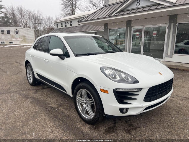 2015 PORSCHE MACAN WP1AB2A55FLB66671