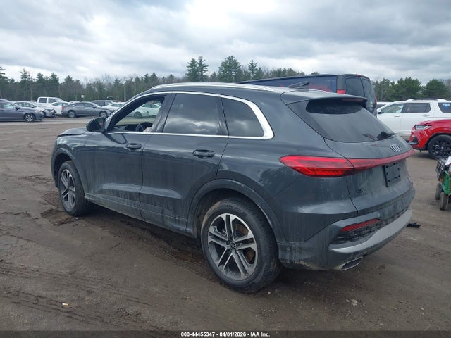 Продаж на аукціоні авто 2025 Audi All-new Q5 Premium Tfsi Quattro S Tronic, vin: WA11AAGU5S2102797, номер лоту: 44455347