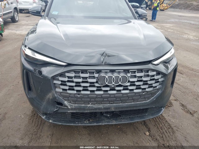 Продаж на аукціоні авто 2025 Audi All-new Q5 Premium Tfsi Quattro S Tronic, vin: WA11AAGU5S2102797, номер лоту: 44455347