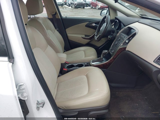 1G4PR5SKXE4204915 Buick Verano Convenience Group
