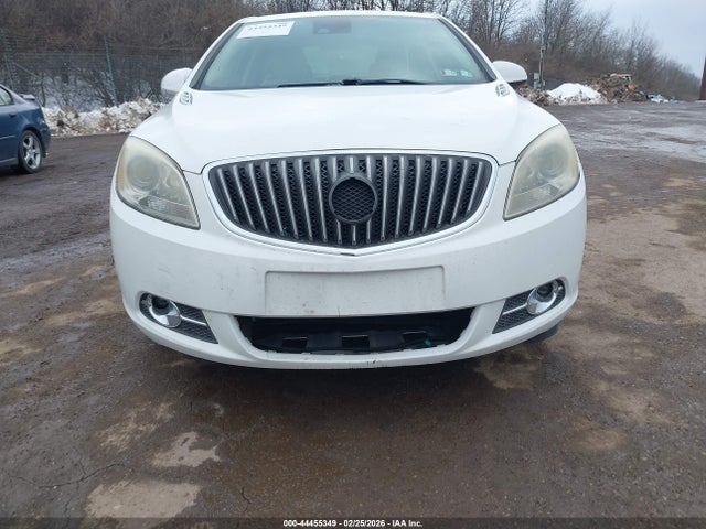1G4PR5SKXE4204915 Buick Verano Convenience Group