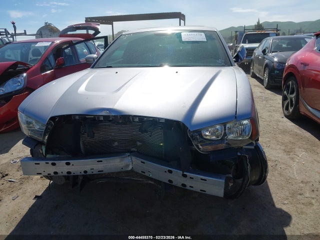 44455370 :رقم المزاد ، 2C3CDXHGXEH295806 vin ، 2014 Dodge Charger Sxt مزاد بيع