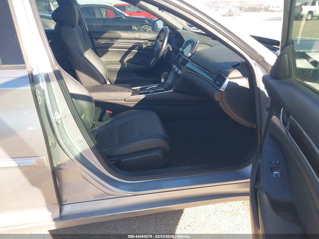 Продажа на аукционе авто 2021 Honda Accord Sport, vin: 1HGCV1F34MA013065, номер лота: 44455379