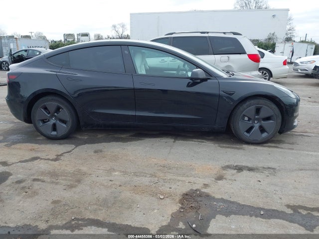 2023 Tesla Model 3 Rear-wheel Drive მანქანა იყიდება აუქციონზე, vin: 5YJ3E1EA0PF616735, აუქციონის ნომერი: 44455386