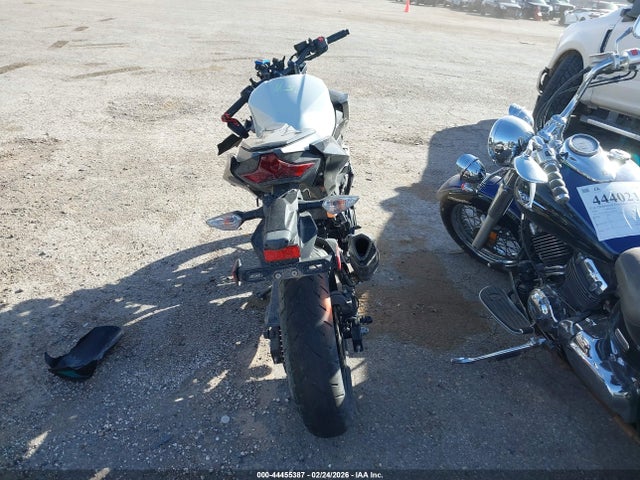 Kawasaki Er400 D 2023 JKAERKD1XPDAM1598 Image 6