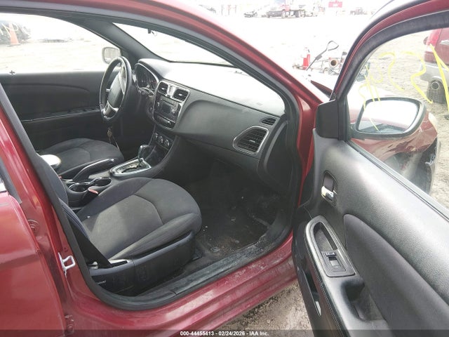 2013 CHRYSLER 200 1C3CCBBB3DN732327 Photo 4
