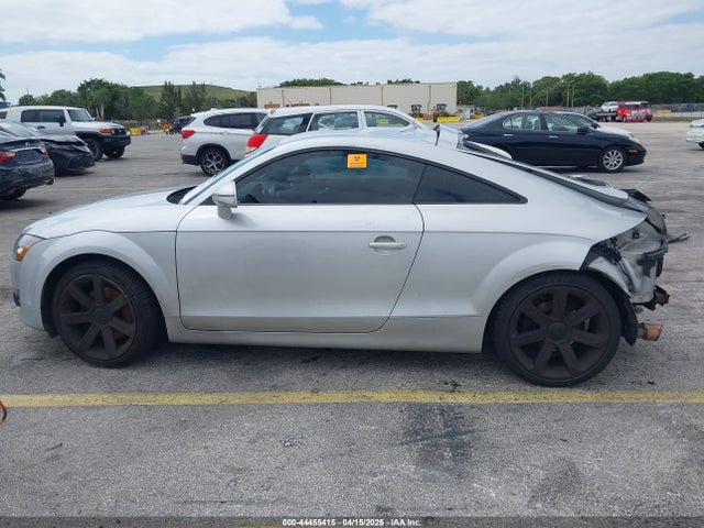 44455415 :رقم المزاد ، TRUHF38J191014700 vin ، 2009 Audi Tt 2.0t مزاد بيع