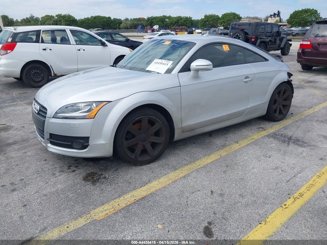 44455415 :رقم المزاد ، TRUHF38J191014700 vin ، 2009 Audi Tt 2.0t مزاد بيع
