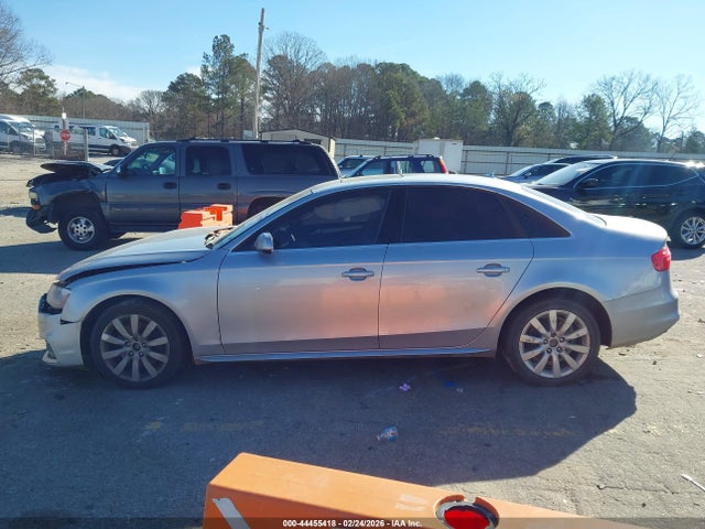2015 Audi A4 2.0t Premium მანქანა იყიდება აუქციონზე, vin: WAUAFAFLXFN009503, აუქციონის ნომერი: 44455418