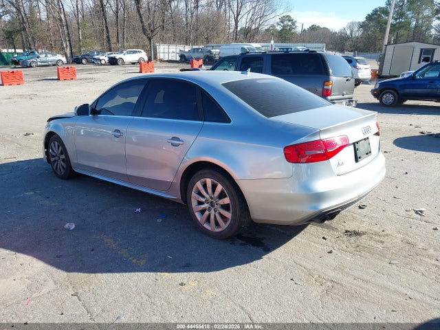2015 AUDI A4 WAUAFAFLXFN009503 Photo 2