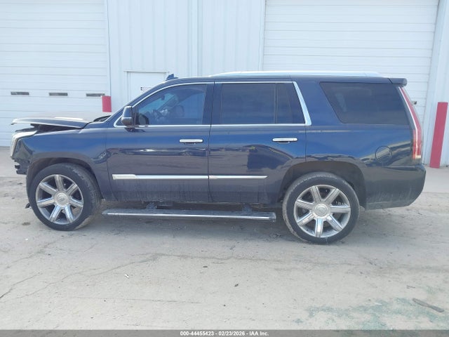 2018 Cadillac Escalade Premium Luxury მანქანა იყიდება აუქციონზე, vin: 1GYS4CKJ3JR245855, აუქციონის ნომერი: 44455423
