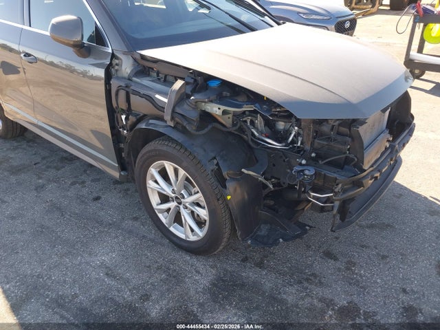 2025 AUDI Q3 WA1DECF38S1059441 Photo 5