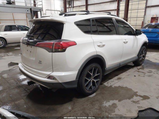 2T3JFREV5GW419284 Toyota RAV4 SE