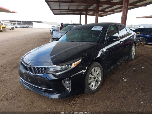 2018 KIA OPTIMA 5XXGT4L32JG241481 Photo 1