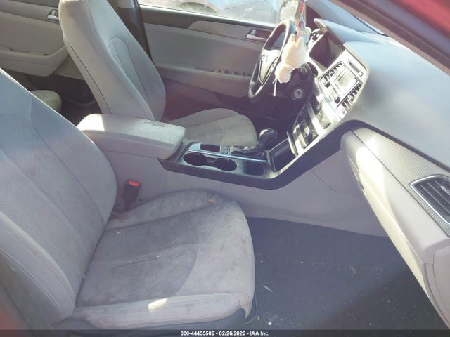 5NPE24AF5FH250632 Hyundai SONATA SE