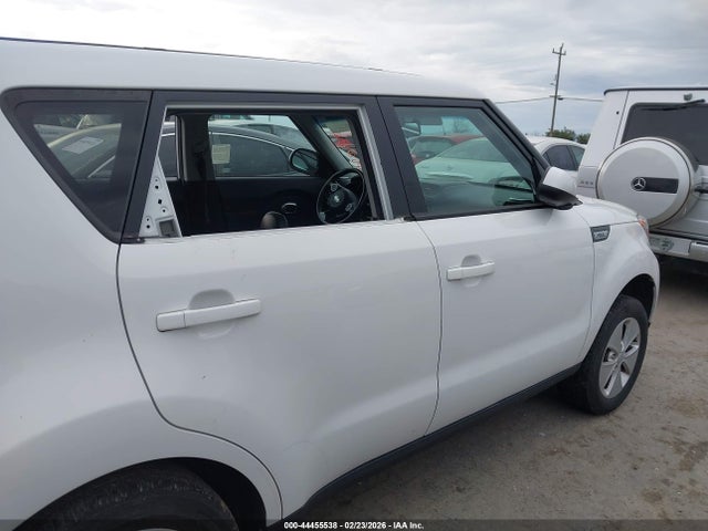 KNDJP3A57G7293800 KIA SOUL +