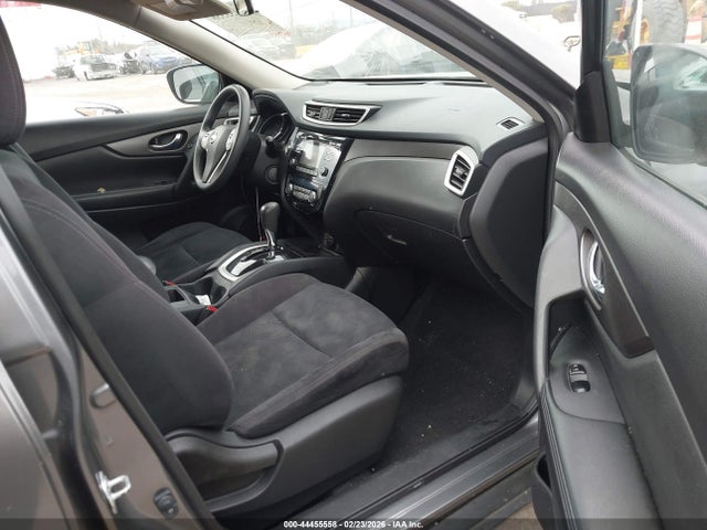 JN8AT2MV9GW132697 Nissan ROGUE SV