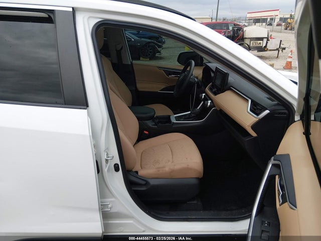 2020 TOYOTA RAV4 2T3W1RFV9LC081080 Photo 4