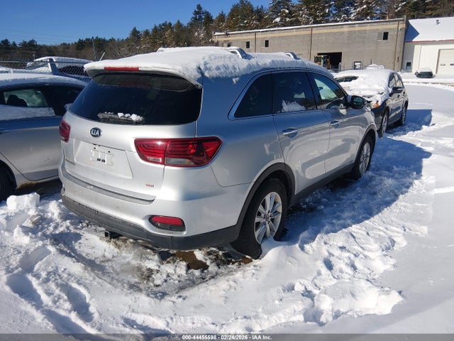 2019 KIA SORENTO 5XYPGDA37KG447674 Photo 3