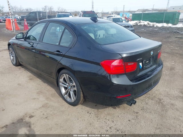 44455606 :رقم المزاد ، WBA3B3C51DF538612 vin ، 2013 Bmw 328i Xdrive مزاد بيع