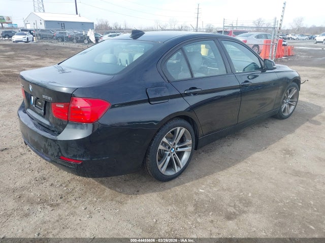 44455606 :رقم المزاد ، WBA3B3C51DF538612 vin ، 2013 Bmw 328i Xdrive مزاد بيع