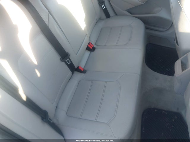 44455626 :رقم المزاد ، 1VWBP7A35CC059423 vin ، 2012 Volkswagen Passat 2.5l Se مزاد بيع