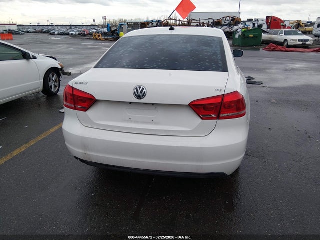 1VWBP7A37EC012297 Volkswagen Passat 2.5l Se