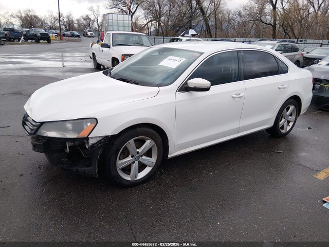 1VWBP7A37EC012297 Volkswagen Passat 2.5l Se