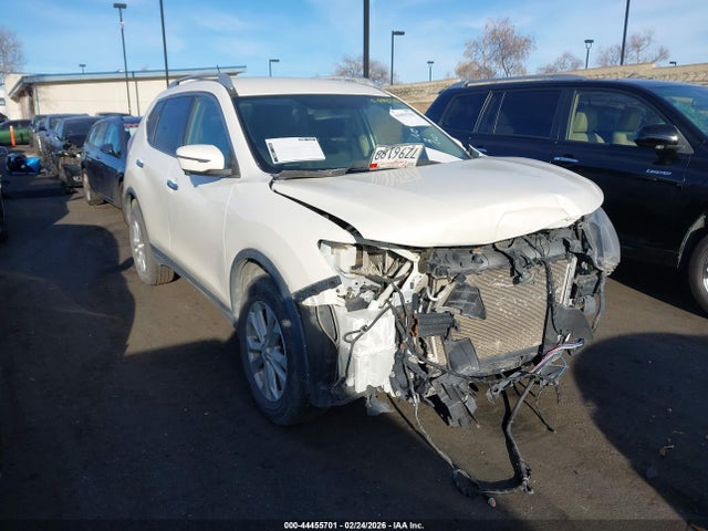 2016 JN8AT2MTXGW015886 main image
