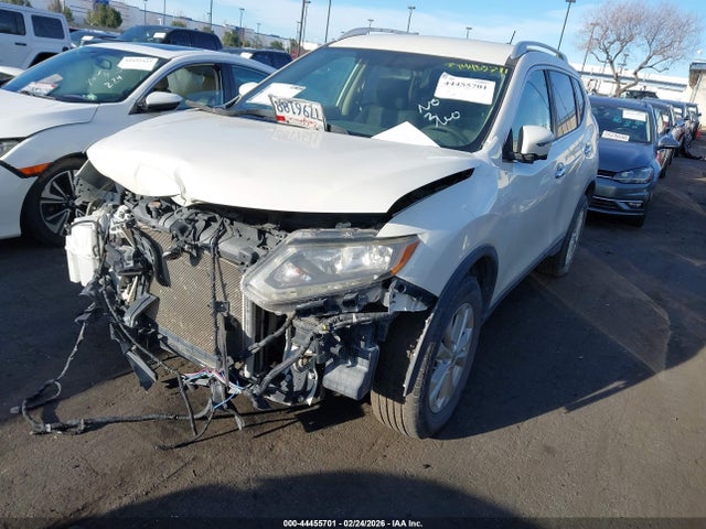 Nissan ROGUE SV 2016 JN8AT2MTXGW015886 Image 2