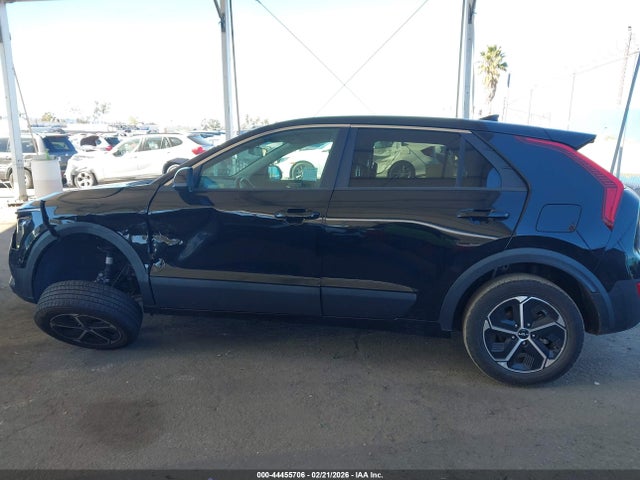 KIA NIRO LX 2023 KNDCP3LE7P5101714 Image 14