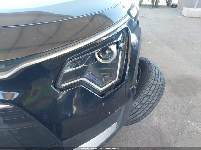 KIA NIRO LX 2023 KNDCP3LE7P5101714 Image 18