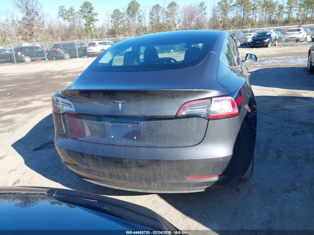 5YJ3E1EB5JF121236 Tesla Model 3 Long Range/performance