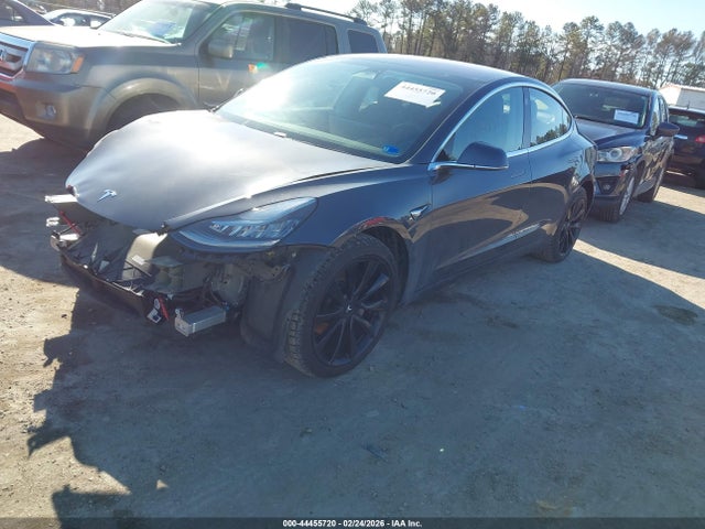 5YJ3E1EB5JF121236 Tesla Model 3 Long Range/performance