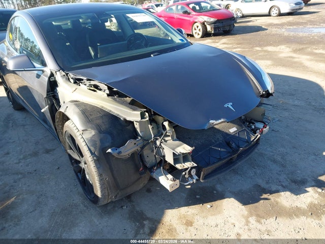 5YJ3E1EB5JF121236 Tesla Model 3 Long Range/performance