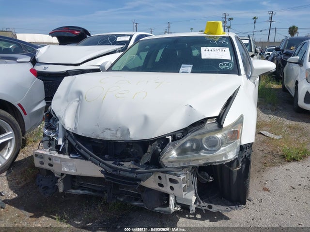 2014 Lexus Ct 200h მანქანა იყიდება აუქციონზე, vin: JTHKD5BH4E2207854, აუქციონის ნომერი: 44455751