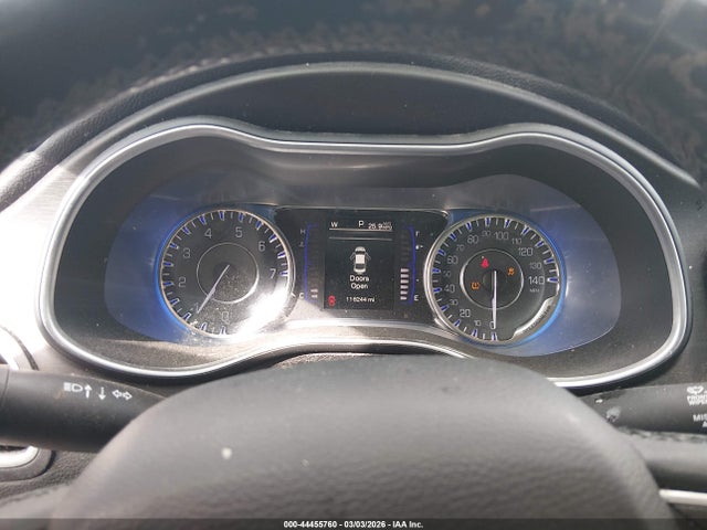 Продажа на аукционе авто 2015 Chrysler 200 Limited, vin: 1C3CCCAB2FN745659, номер лота: 44455760