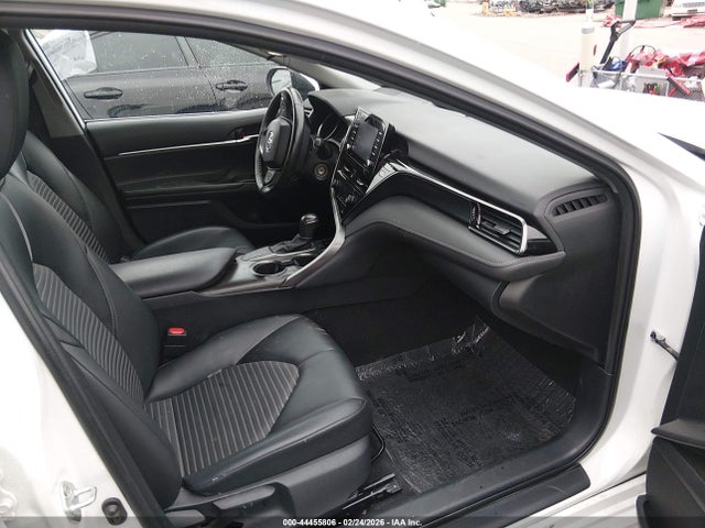 4T1G11AK4MU415964 Toyota CAMRY SE