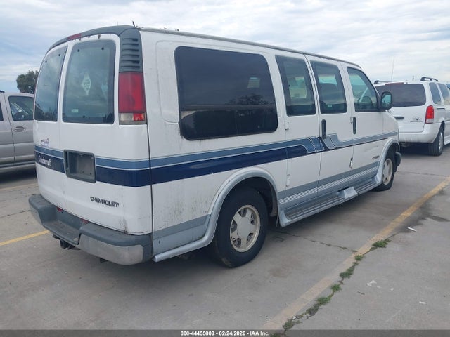 1996 Chevrolet G10 მანქანა იყიდება აუქციონზე, vin: 1GBFG15M9T1003957, აუქციონის ნომერი: 44455809