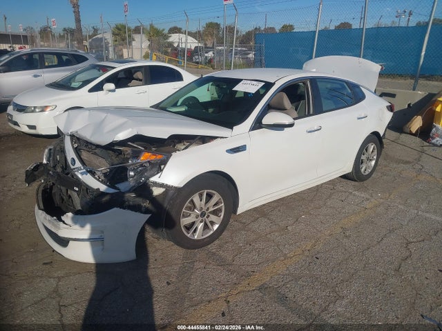 KNAGT4L3XG5095003 KIA Optima Lx