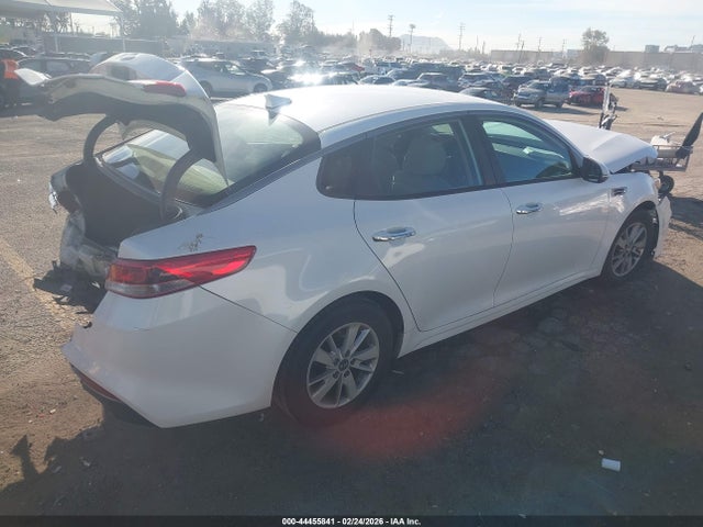 KNAGT4L3XG5095003 KIA Optima Lx
