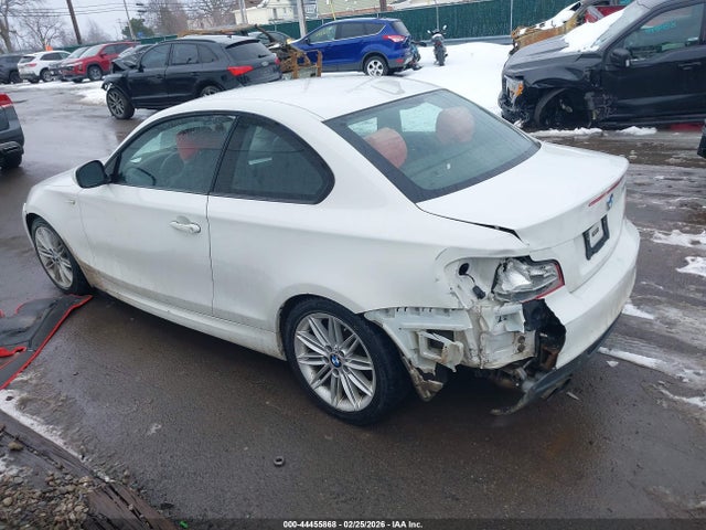 2013 BMW 128I WBAUP7C59DVP25776 Photo 2