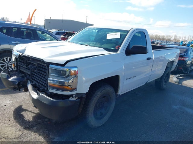1GCNKNEC6JZ237993 Chevrolet Silverado 1500 Wt