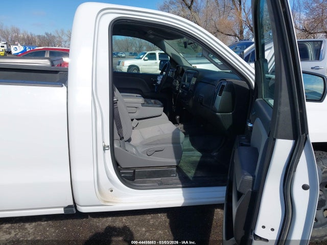 1GCNKNEC6JZ237993 Chevrolet Silverado 1500 Wt