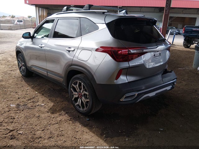 2023 KIA SELTOS KNDETCA24P7384218 Photo 2
